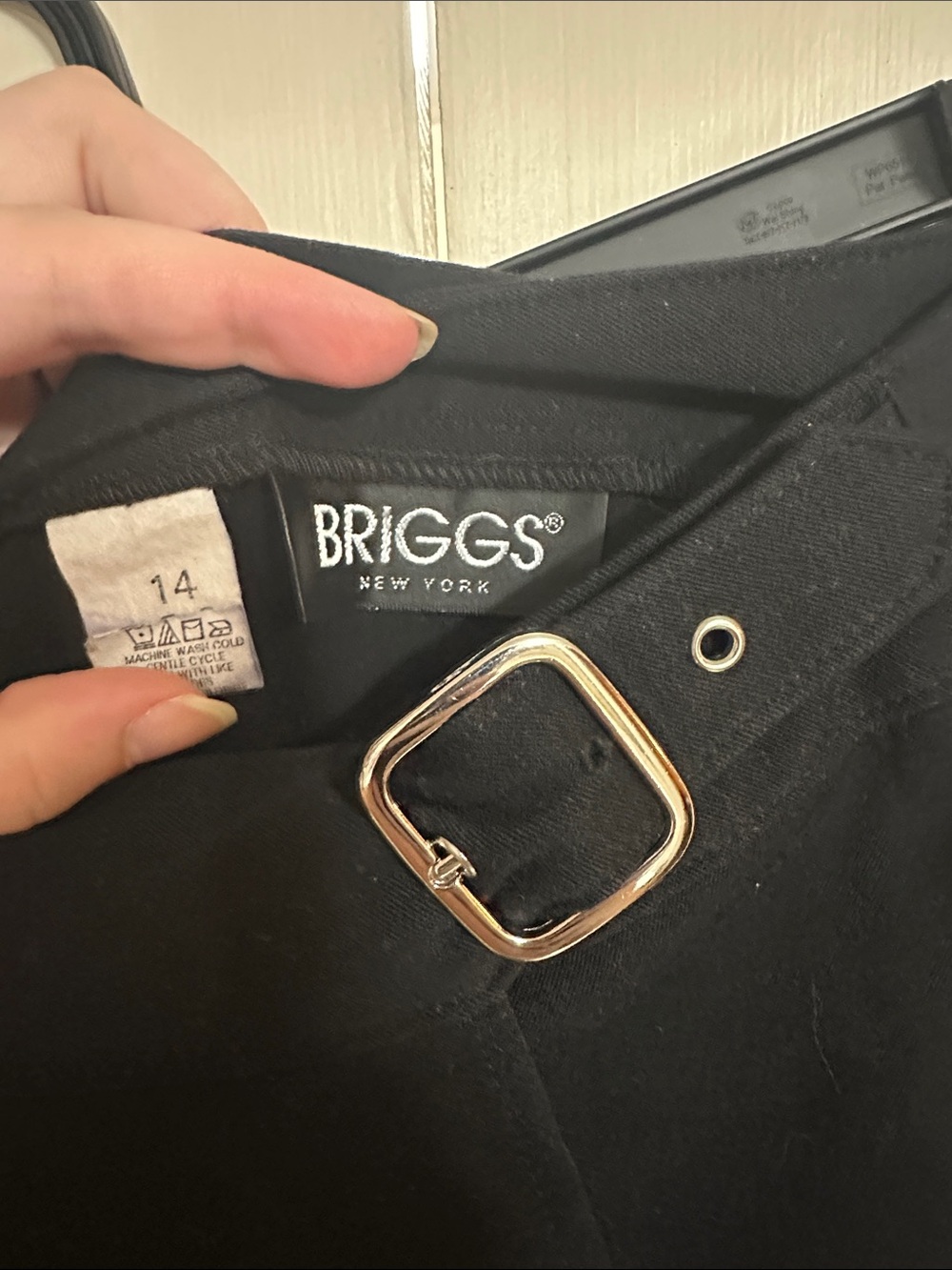 Briggs New York Black Pencil Skirt with Buckle - Picture 2 of 3